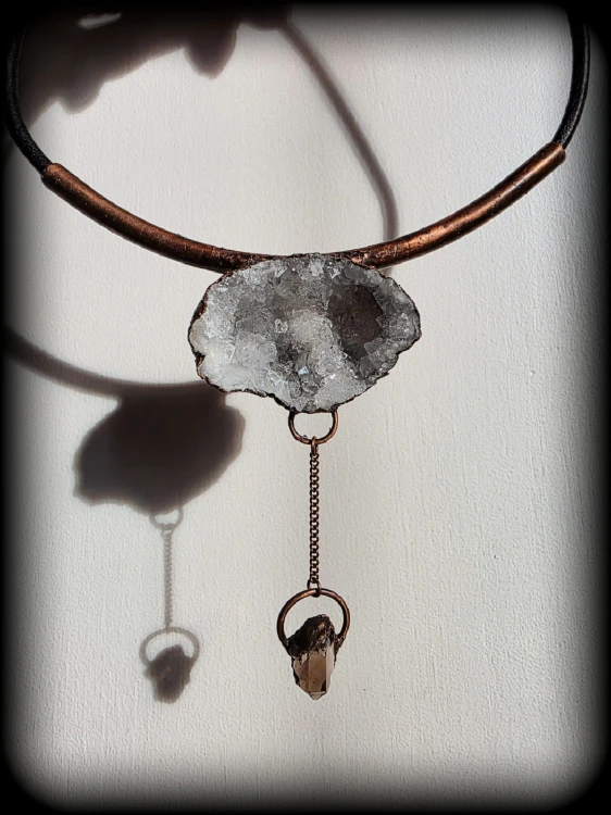 Amulet Bogini Kamienie Naturalne- OMalchemy, ​Przebudzenie kobiecości